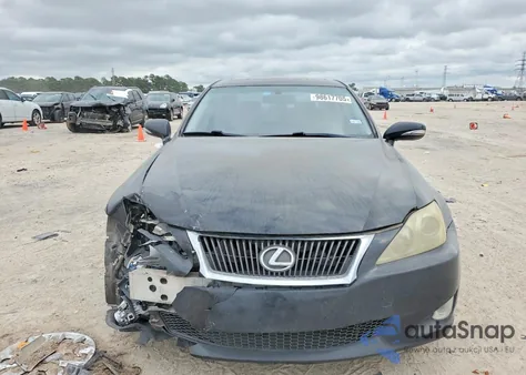 2009 Lexus Is 350 z USA, uszkodzony, nr VIN JTHBE262392016773